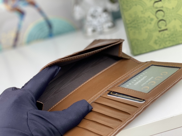 グッチ財布コピー全体デザイン